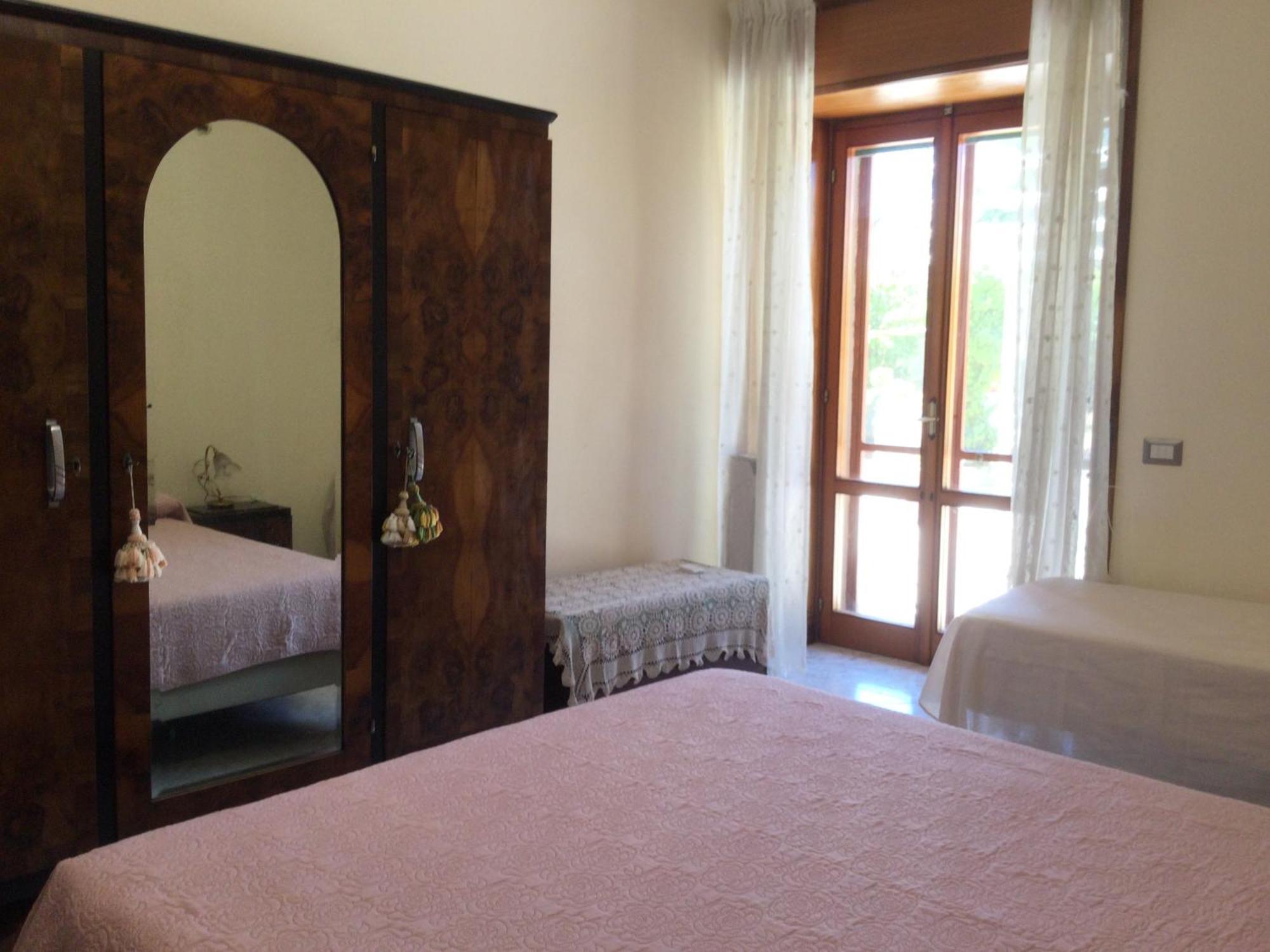 Oplontis' Garden - Holiday Apartment Near Pompeii Torre Annunziata Ngoại thất bức ảnh